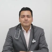 Foto de Dr. Héctor Hugo Escutia Cuevas, Cardiología en Puebla