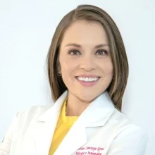 Foto de Dr. Illian Santoyo Granados, Alergología e Inmunología Clínica en Puebla