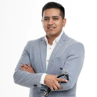 Foto de Dr. Juan de Dios Albavera Peña, Medicina Interna en Puebla