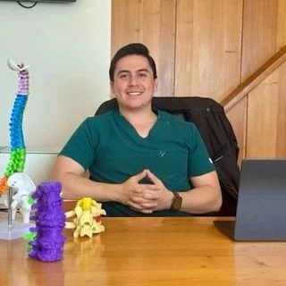 Foto de Dr. Luis Armando Martínez Benito, Ortopedia y Traumatología en Puebla