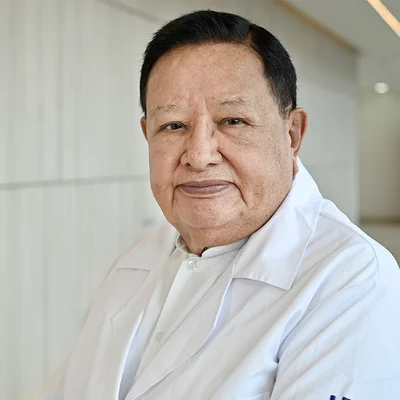 Foto de Dr. Luis Martignon Aguilera, Oncología Médica en Puebla