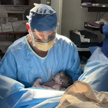 Foto de Dr. Milton Emmanuel Hernández Rodríguez, Ginecología y Obstetricia en Puebla