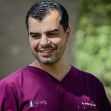 Foto de Dr. Víctor Hugo Nava Domínguez, Otorrinolaringología en Puebla