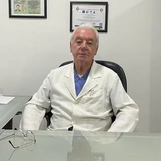 Foto de Dr. Abraham Antonio Aguilar Gomez, Medicina Interna en Querétaro