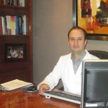 Foto de Dr. Alvaro Vazquez Vela Echeverria, Ortopedia y Traumatología en Querétaro