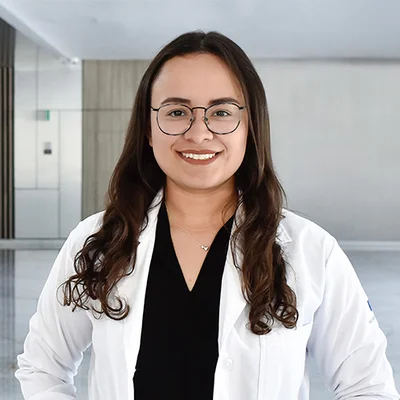 Foto de Dr. Carmen Gabriela Cardiel Narvaez, Coloproctología en Querétaro