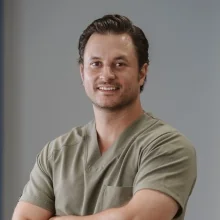 Foto de Dr. Javier Quinzaños Herrera, Ortopedia y Traumatología en Querétaro