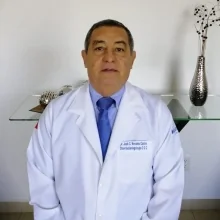 Foto de Dr. José Carlos Novales Castro, Otorrinolaringología en Querétaro
