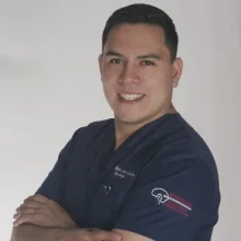 Foto de Dr. Rafael Román Cuéllar, Neurocirugía en Querétaro