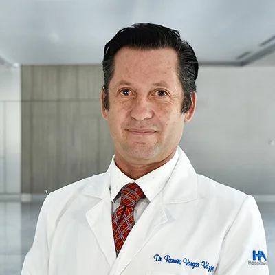 Foto de Dr. Ramiro Vargas Vázquez, Ortopedia y Traumatología en Querétaro