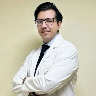 Foto de Dr. Rogelio Cuervo Campos médico, Oncología Médica en Querétaro