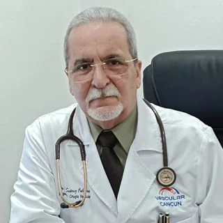 Foto de Dr. Antonio Suárez Cabrera Médico general, Angiología y Cirugía Vascular en Cancún