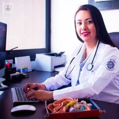 Foto de Dr. Diana Yamel Flores Carmona, Cirugía General en Cancún