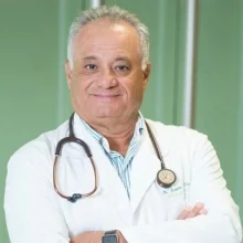 Foto de Dr. Ernesto Alfonso Díaz García, Urología en Cancún