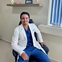 Foto de Dr. Horus Martínez Maldonado, Neurocirugía en Cancún