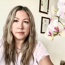 Foto de Dr. Annel Rueda Castañeda, Dermatología en San Luis Potosí