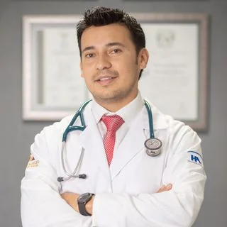 Foto de Dr. Edson Levir Alejos Mares, Cardiología en San Luis Potosí