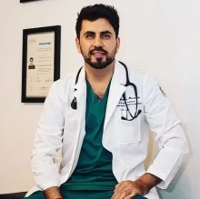 Foto de Dr. Enrique Fernández Enríquez, Cirugía General en San Luis Potosí