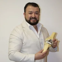 Foto de Dr. Fernando Hernández Pérez, Ortopedia y Traumatología en San Luis Potosí