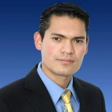 Foto de Dr. Ramiro Gómez Villa, Dermatología en San Luis Potosí