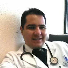 Foto de Dr. Adrian Palazuelos López Laura, Geriatría en Mazatlán