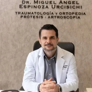 Foto de Dr. Miguel Ángel Espinoza Urcisichi, Ortopedia y Traumatología en Culiacán