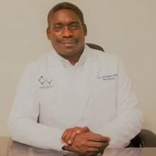 Foto de Dr. Julio Montes Brown, Neurología en Hermosillo