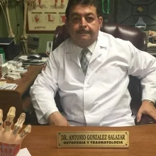 Foto de Dr. Antonio González Salazar, Ortopedia y Traumatología en Reynosa