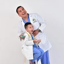 Foto de Dr. Hernán Cortez Tristán, Pediatría en Reynosa