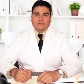 Foto de Dr. Roberto Dicochea Badilla, Urología en Matamoros