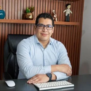 Foto de Dr. Mariano Daniel Temix Delfin, Medicina Interna en Veracruz
