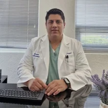 Foto de Dr. Roberto Carlos Dguez. Exzacarias Médico general, Geriatría en Veracruz