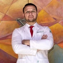 Foto de Dr. Carlos Manuel Aguilar Escalante, Ortopedia y Traumatología en Mérida