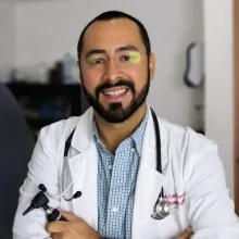 Foto de Dr. José Carlos Rivera Cáceres, Otorrinolaringología en Mérida
