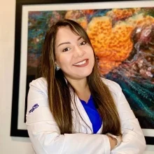 Foto de Dr. Karen Jazmín Herrera Juárez, Oftalmología en Mérida