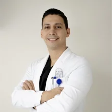 Foto de Dr. Luis Alejandro Novelo Rodriguez, Ortopedia y Traumatología en Mérida