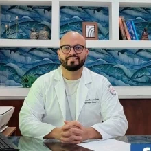 Foto de Dr. Luis Israel Sarmiento Gamboa, Ginecología y Obstetricia en Mérida