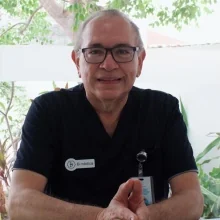 Foto de Dr. Pedro Rafael Becerril Pérez, Otorrinolaringología en Mérida