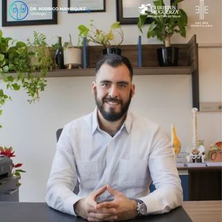 Foto de Dr. Rodrigo Eduardo Manríquez Buelna, Urología en Mérida